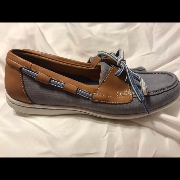 Clark’s - Picture 2 of 4